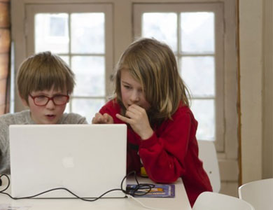 卡密平台推荐的云呼网页版在线轰炸机